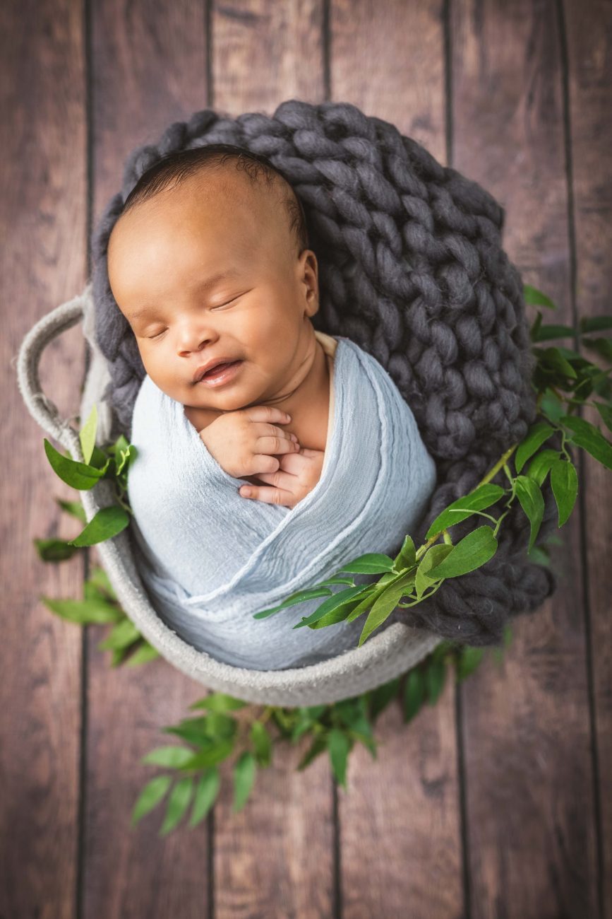 A&M Mazur Photography | The best 5  newborn wrapping methods during photoshoot