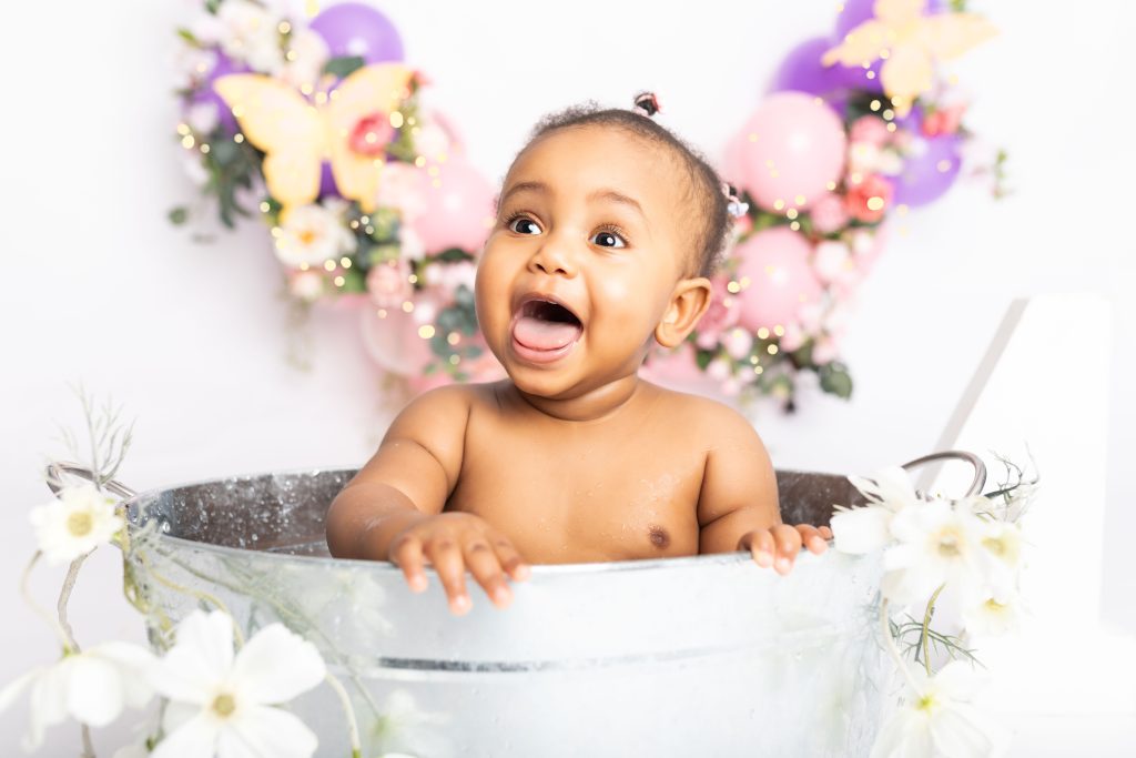 A&M Mazur Photography | Family Photographer London smash cake pricing