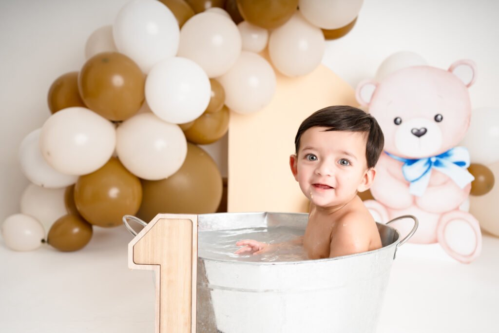 smash cake photoshoot